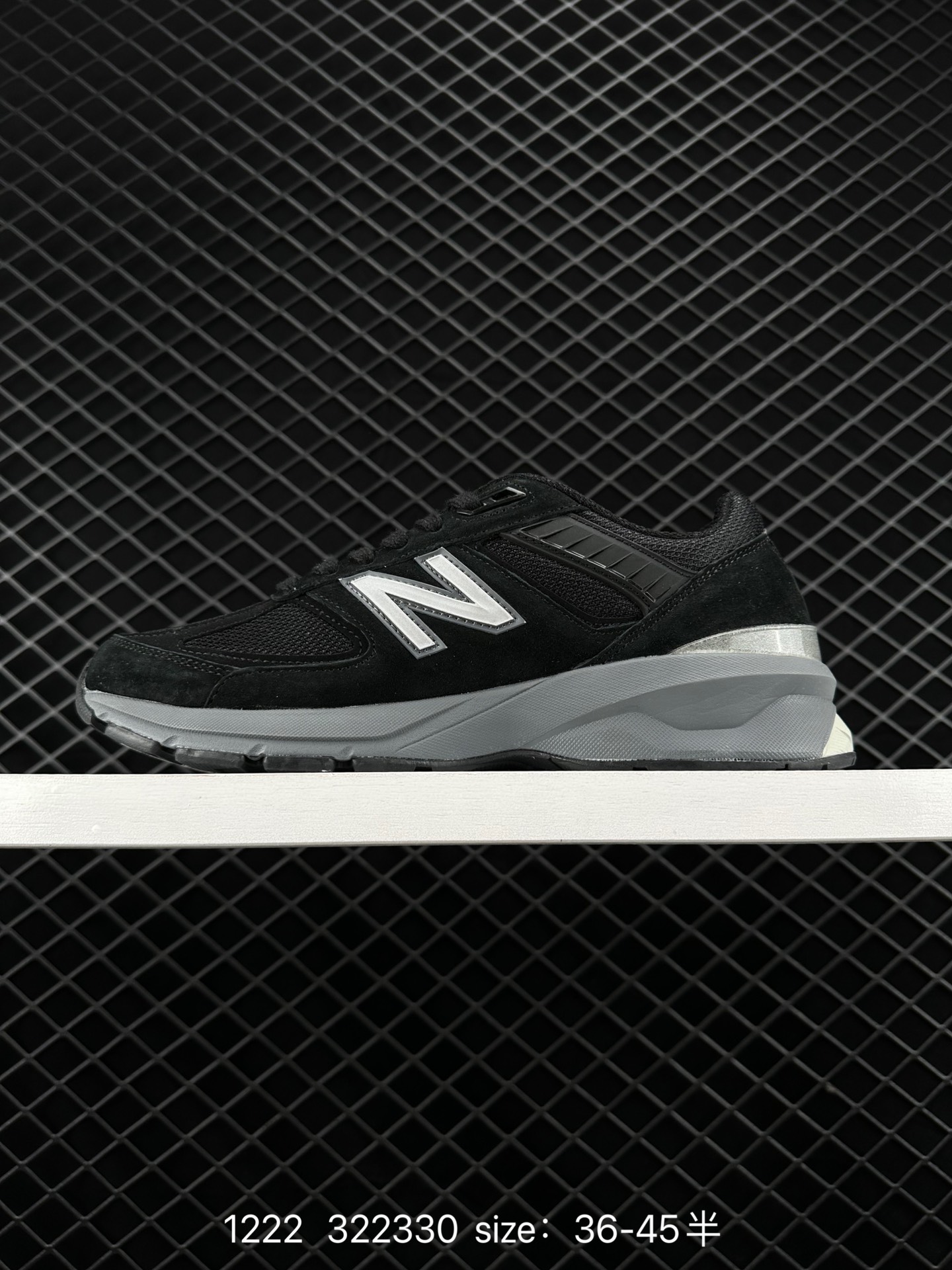 New Balance  NB990
